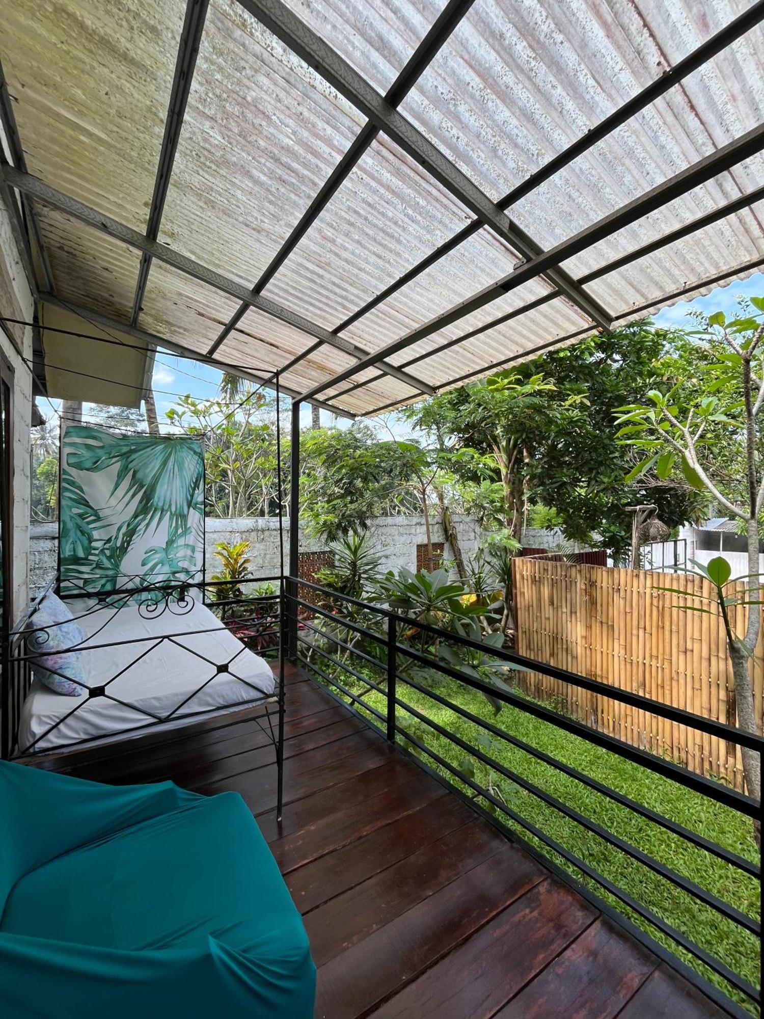 Villa Padi Tjangkringen Buitenkant foto